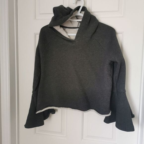 Melrose & Market hooded sweater size X's - Picture 2 of 5